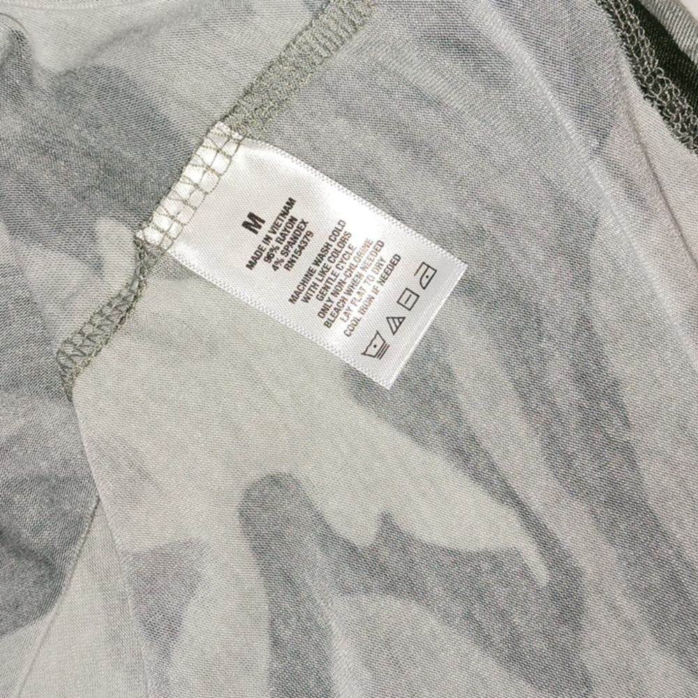 NWT Aeropostale - Long Sleeve Seriously Soft Camo Crew Tee! - Picture 9 of 11